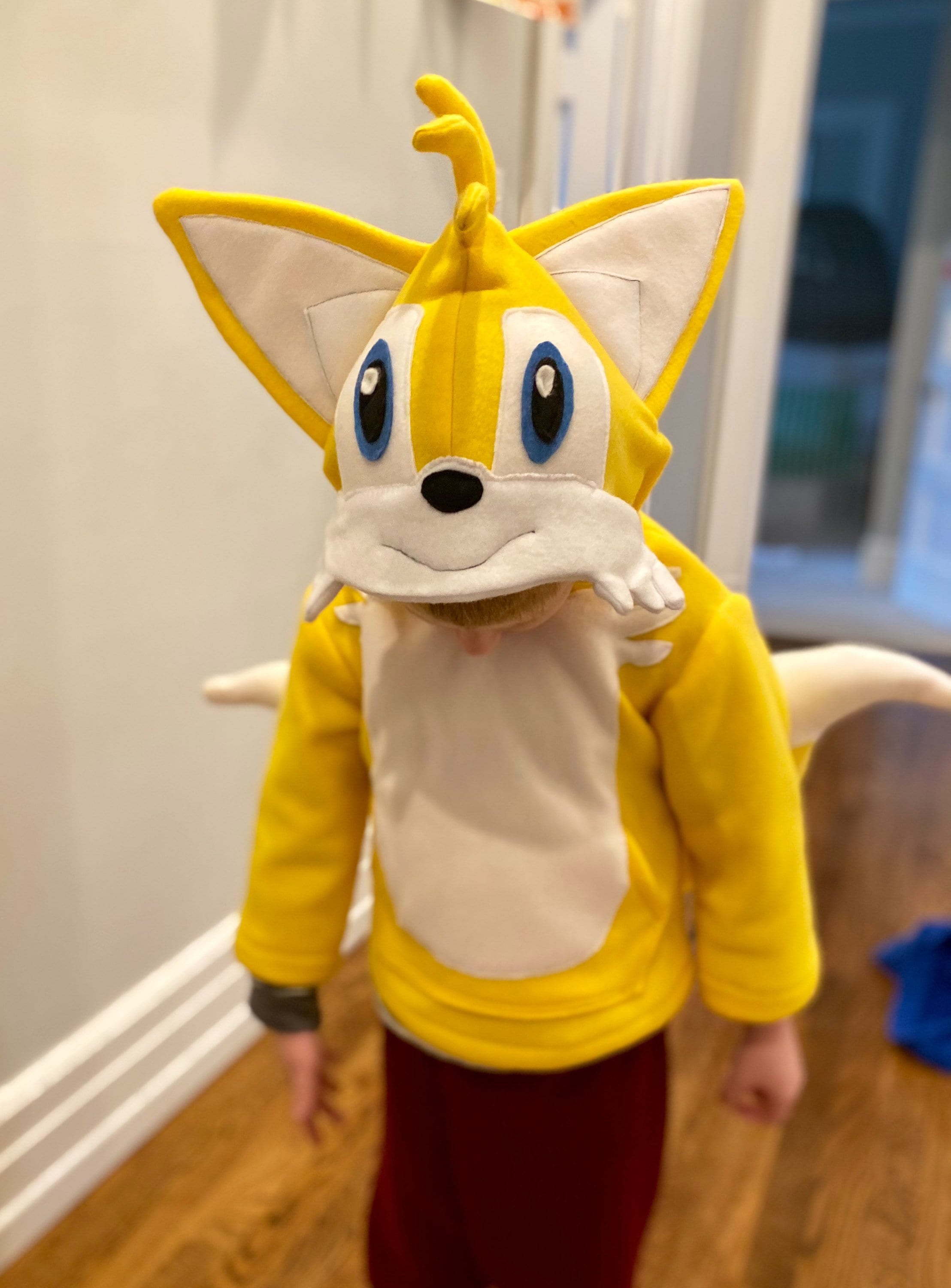 Sonic sales tails hoodie