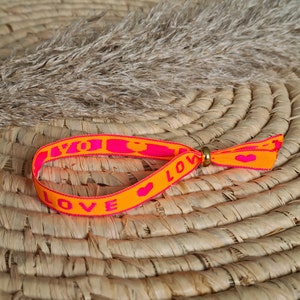 Textarmband, größenverstellbar, Stoffarmband, Bohostyle, Ibizastyle, Neonbänder, Freundschaftsbänder Bild 9