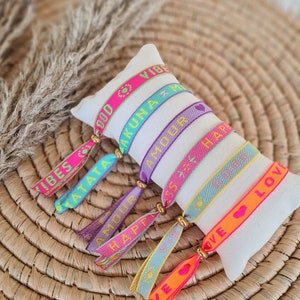 Bracciale con testo, misura regolabile, braccialetto in tessuto, stile boho, stile Ibiza, fasce neon, braccialetti dell'amicizia immagine 1