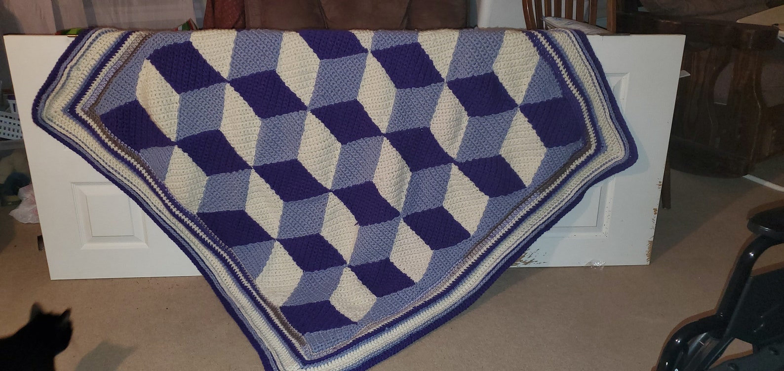 Handmade Purple Cube Crochet Afghan/throw Optical Illusion 3D Geometric