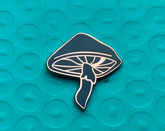 Copper Hard-enamel MUSHROOM 1 inch pin - Wild Wood collection