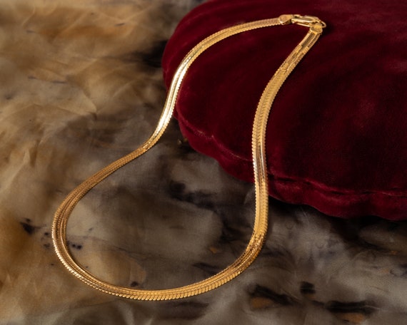 9ct Gold 50cm Solid Herringbone Chain | Angus & Coote
