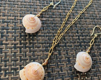 Real sundial seashell handmade necklace and earrings set