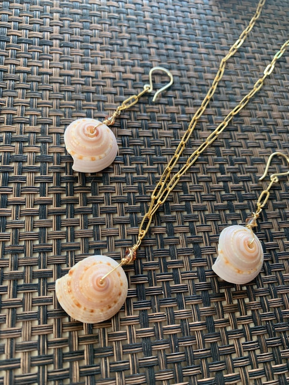 Real Sundial Seashell Handmade Necklace and Earrings Set - Etsy