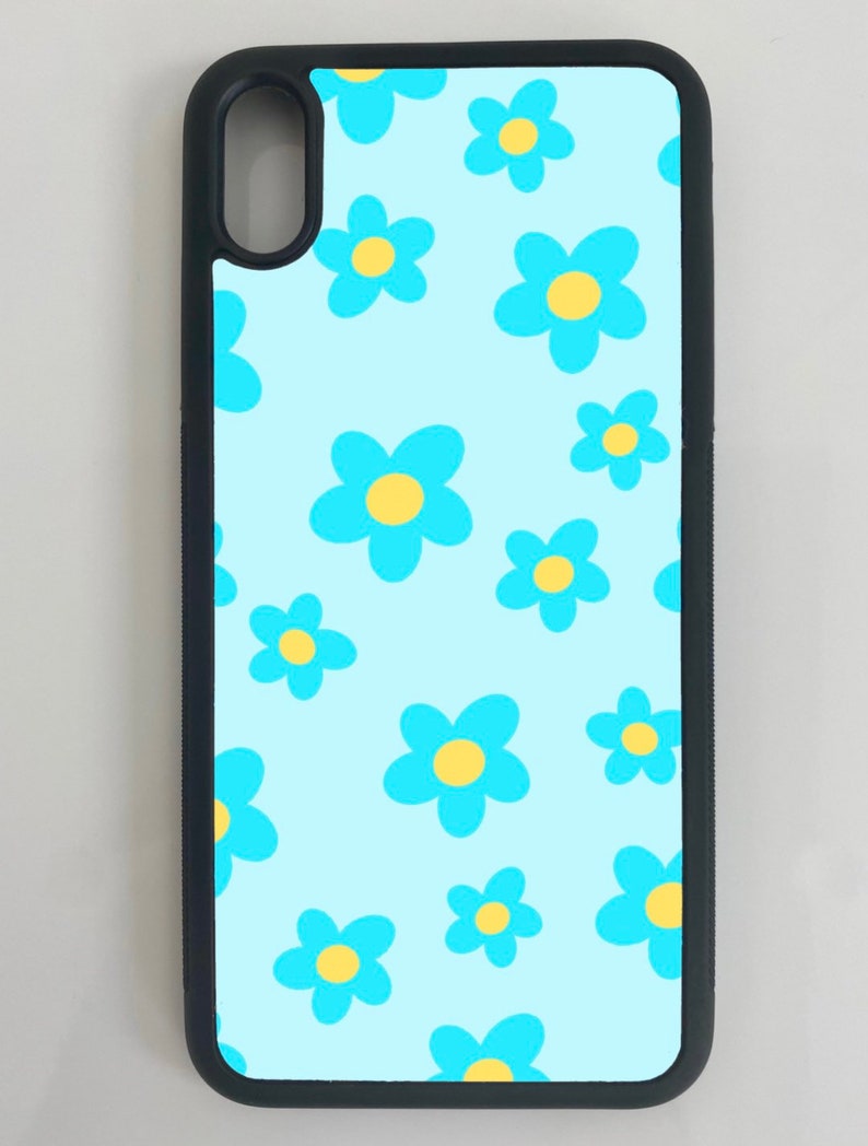 Flower patch phone case image 4