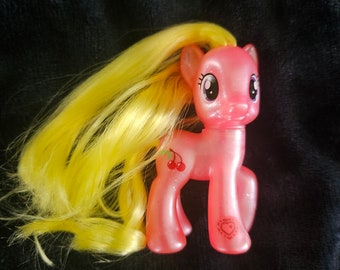 My Little Pony G4 Cherry Berry Pearlized