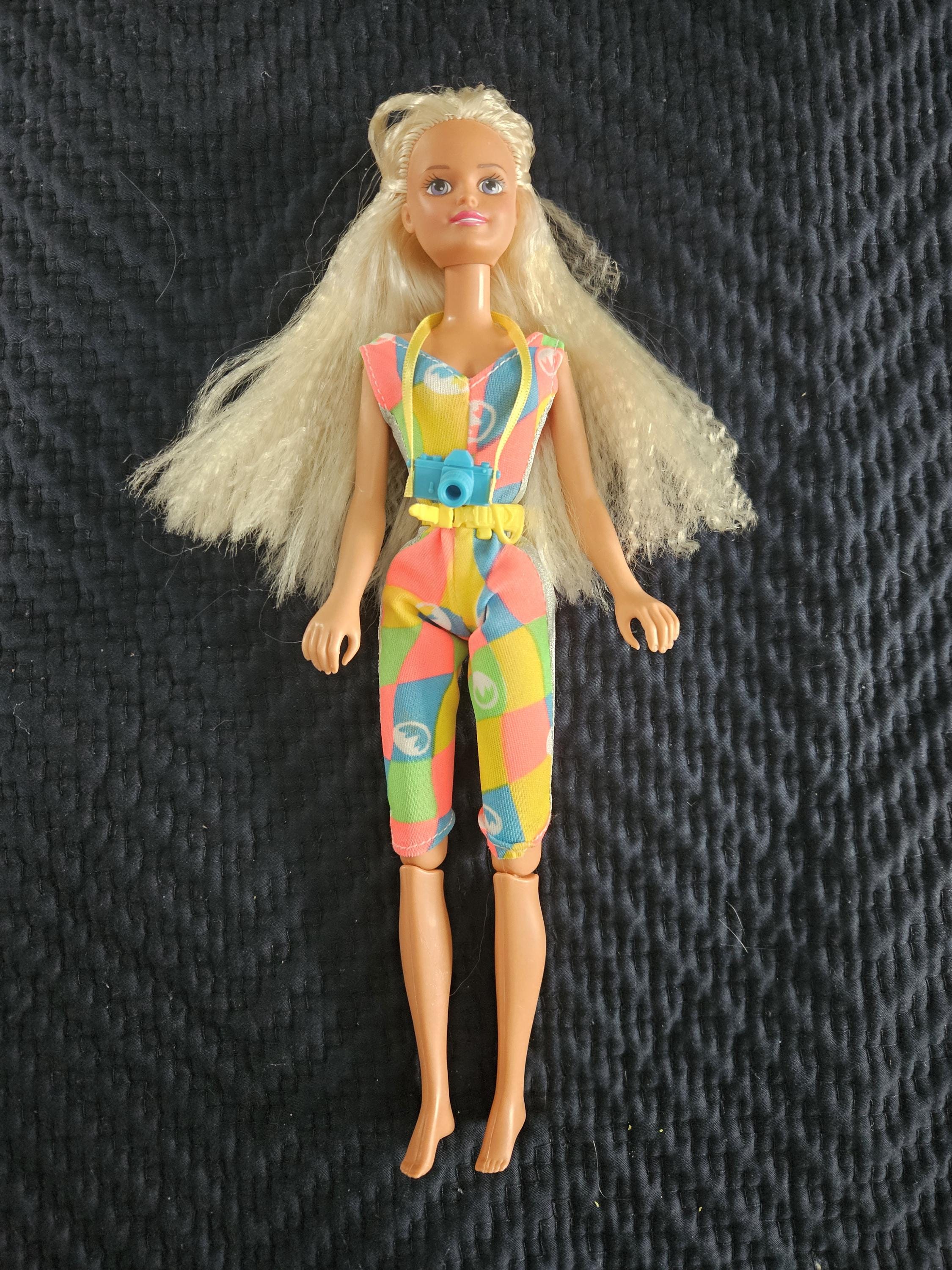 Brand New Vintage Hasbro 1994 Climbing Sindy Mountain Fun Doll Model 18424