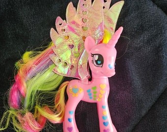 My Little Pony G4 Rainbow Power Fantastic Flutters Princess Cadance!