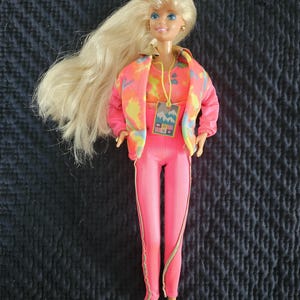 Vintage Ski Fun Barbie doll!