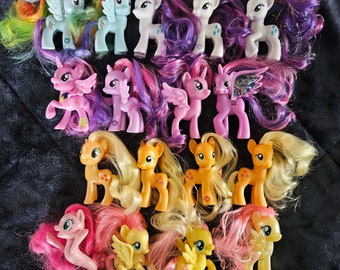 My Little Pony G4 Rainbow Dash, Rarity, Twilight Sparkle, Applejack, Pinkie Pie, Fluttershy, Sparkle Pick Your Own!