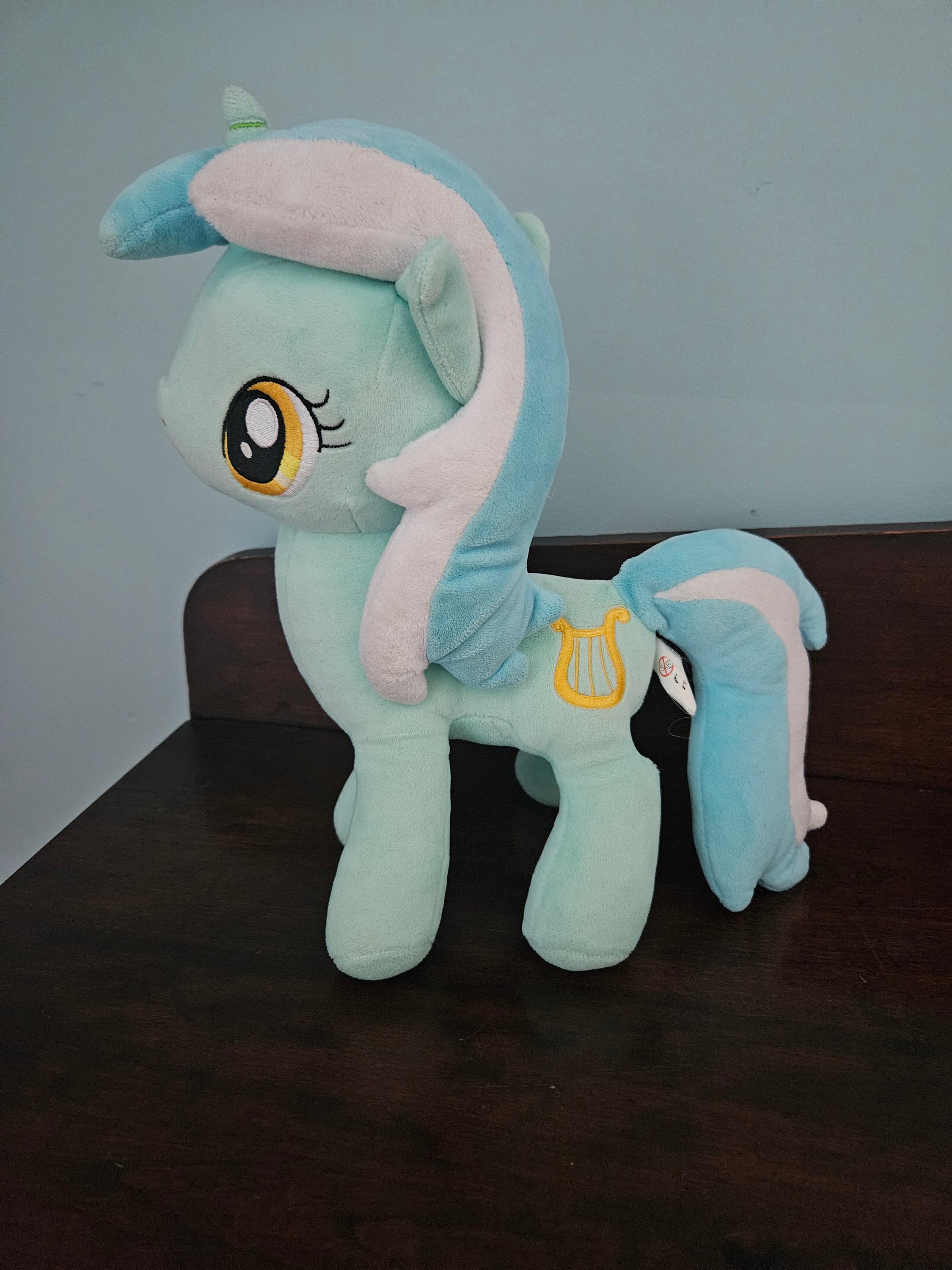 MLP　マイリトルポニー Lyra heartstrings ぬいぐるみ Amazon.com: My Little Pony - Lyra Plush Toy - Officially