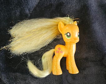 Meu Pequeno Pônei G4 Applejack com Glitter Dourado