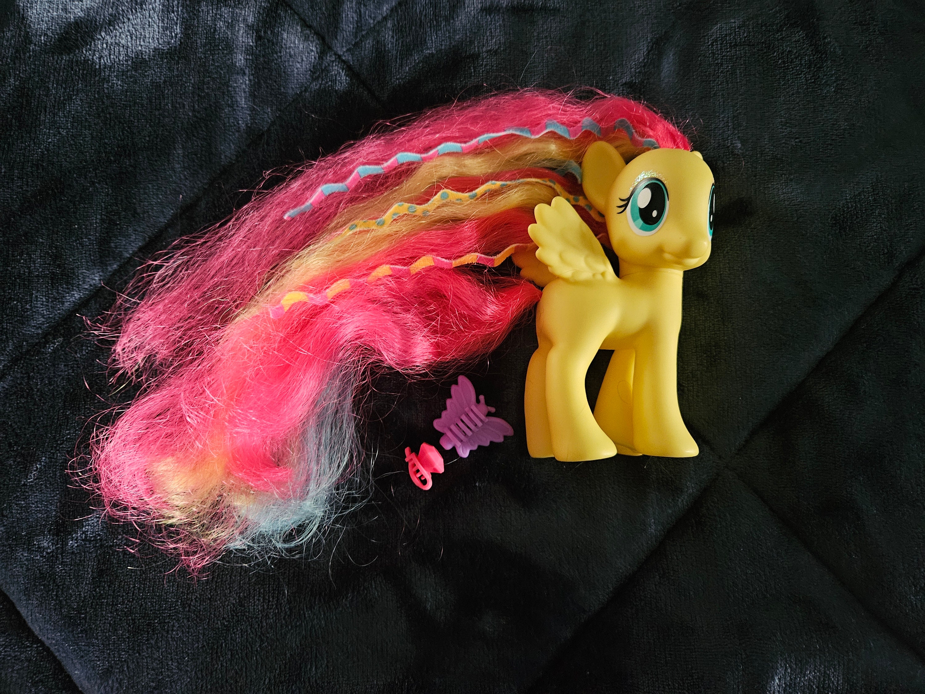 My Little Pony G4 Fluttershy Styling Strands Super Long Hair Cutie