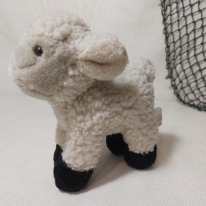 6&quot; beige plush sheep, Pluti Sonneberg. German classic vintage stuffed plush sheep. Old german soft plush lamb. Germany stuffed animal lamb