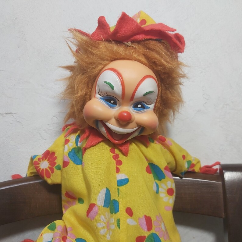 Vintage Rushton clown. Rubber face clown stuffed scary doll buffoon rubber face. Grotesque clown vintage creepy clown doll. Vintage Clown Rushton Star Creation stuffed creepy doll. Rushton creepy buffoon vintage. Scary clown stuffed doll vintage.