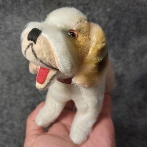 Antiker Welpe Hund Plüsch. Vintage Welpe offenes Mäulchen. Kleiner antiker Hundewelpe Stofftier. Deutscher Vintage Hundewelpe Plüsch