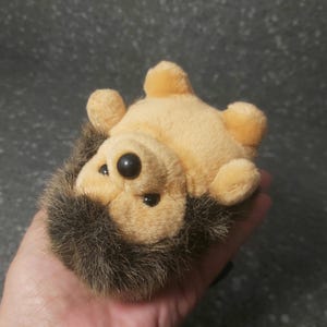 Cute Hedgehog stuffed vintage. Hedgehog Trudi Mini Collection. Hedgehog stuffed animal. Hedgehog vintage plush. Stuffed Hedgehog vintage. Trudi Hedgehog vintage. Hedgehog stuffed vintage. Plush Hedgehog Trudi Mini Collection Italy