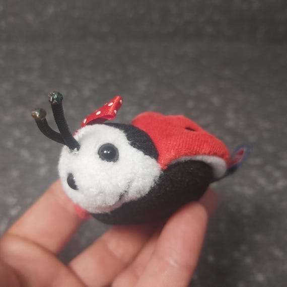 てんとう虫のぬいぐるみ。トゥルーディのヴィンテージ。小さなてんとう