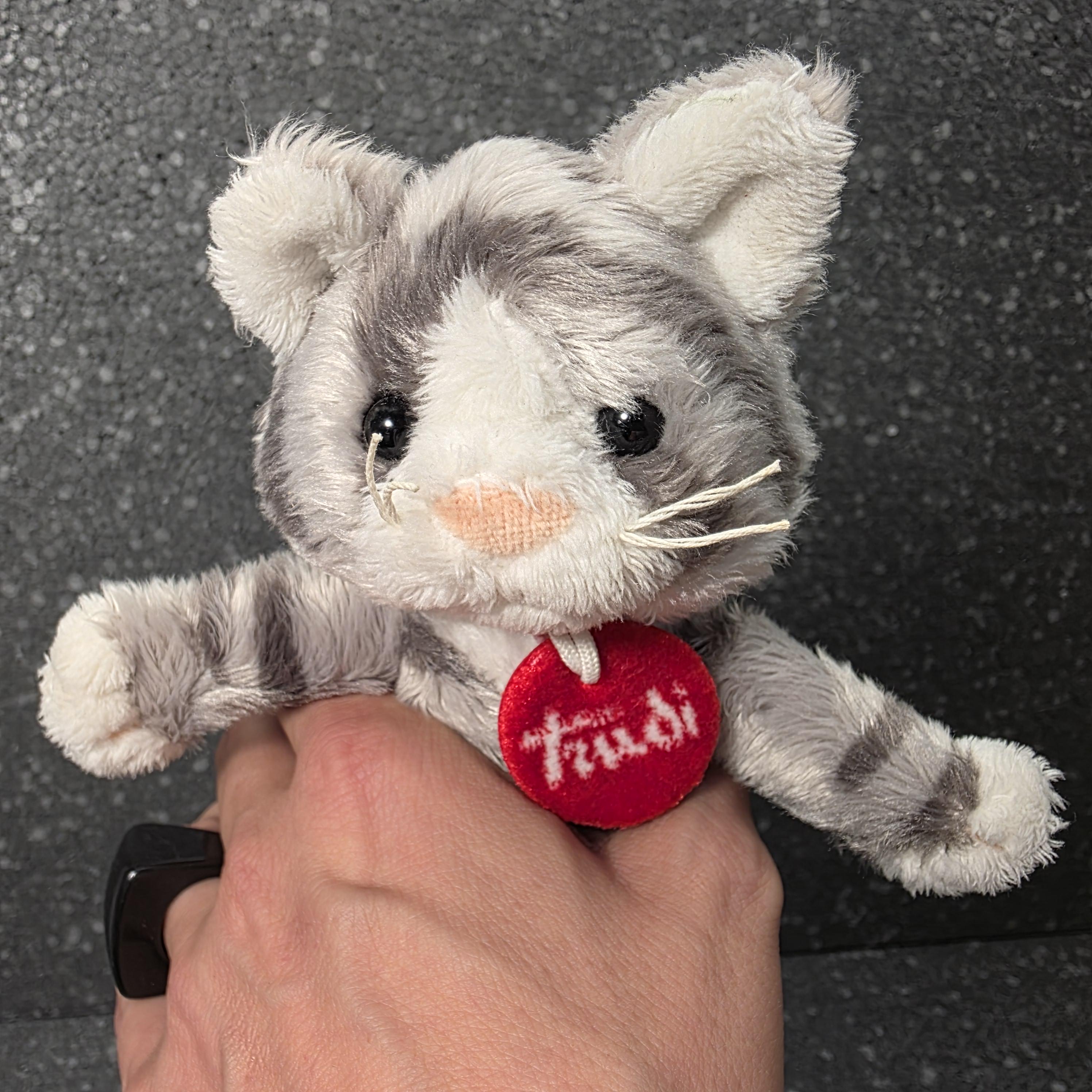 Trudi Bussi - Etsy