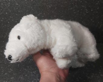 Realistic Polar Bear plush vintage. Polar Bear stuffed animal vintage. Realistic Polar bear Suma Collection plush white bear