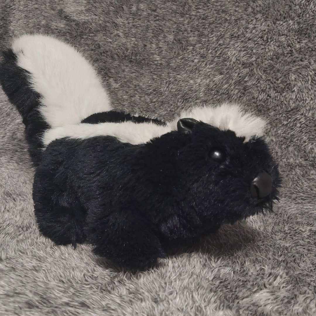 Skunk Plush Vintage. Striped Skunk Stuffed Animal. Striped Skunk Ganz