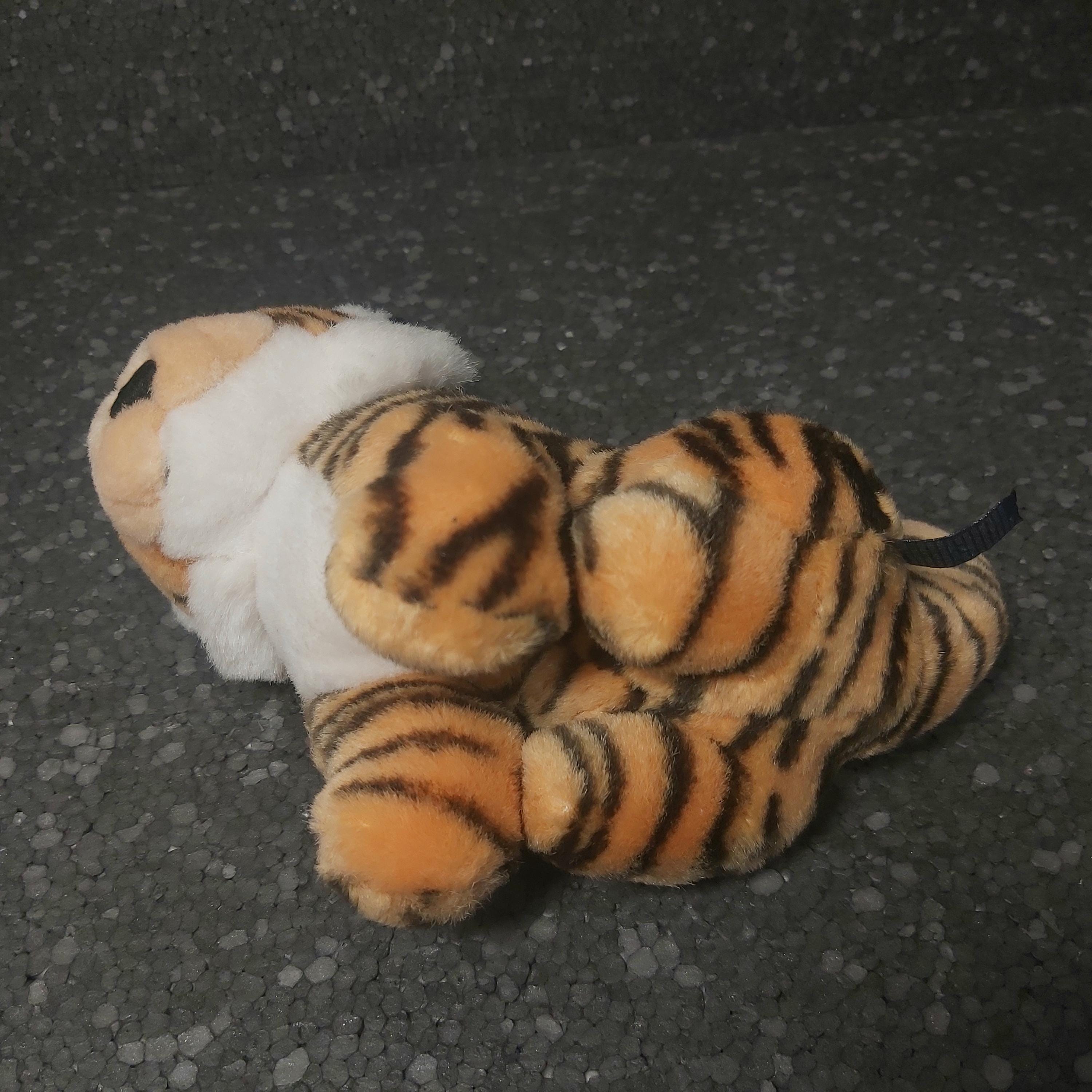 ヴィンテージのトラのぬいぐるみ。トラのトゥルーディーニ