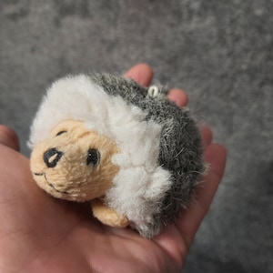 Igel Plüsch. Trudi Vintage. Kleiner Igel Trudi Süße Kollektion. Kleiner Igel Stofftier