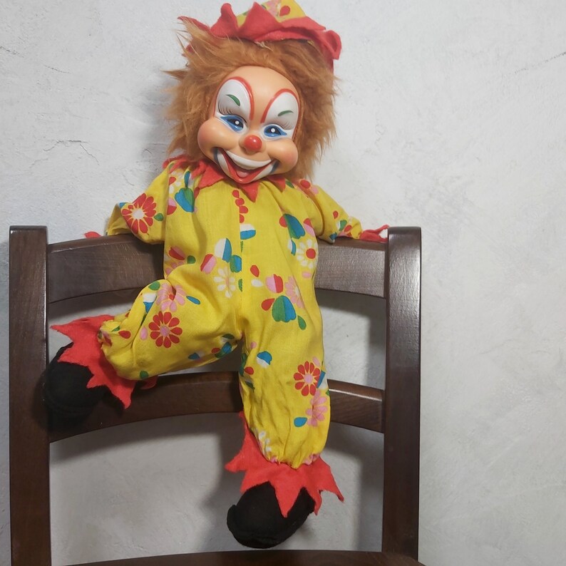 Vintage Rushton clown. Rubber face clown stuffed scary doll buffoon rubber face. Grotesque clown vintage creepy clown doll. Vintage Clown Rushton Star Creation stuffed creepy doll. Rushton creepy buffoon vintage. Scary clown stuffed doll vintage.