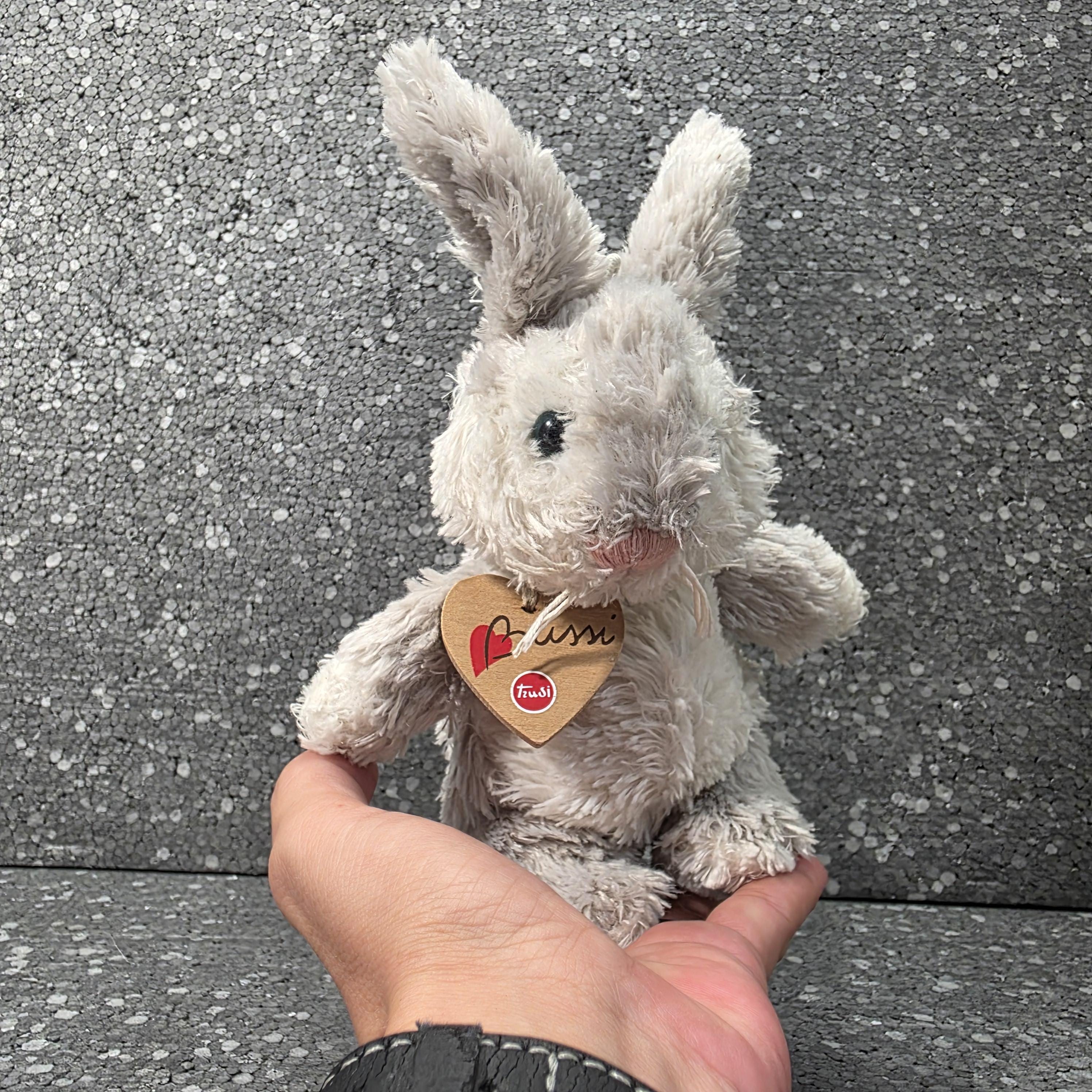 trudi bussi ぬいぐるみ ウサギ　トルディ　ブッシ Trudi Bussi - Etsy