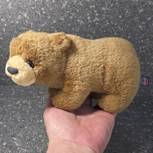 Orso bruno di peluche vintage. Orso bruno Trudi. Orso bruno di peluche vintage. Orso bruno Trudini vintage. Orso bruno realistico Italia