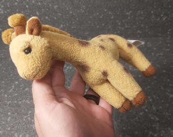 Small giraffe plush. Vintage Trudi Mini Collection. Giraffe stuffed animal. Giraffe vintage plush. Giraffe mini trudini vintage