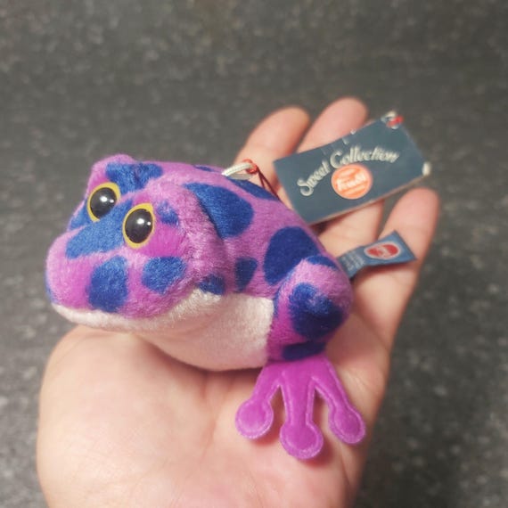 斑点のある紫色のカエルのぬいぐるみキーホルダー 紫色の斑点のある