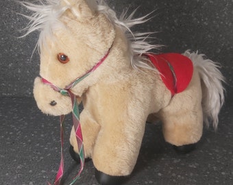 Vintage pony Russ Berrie. Vintage beige pony stuffed animal. Vintage plush pony Russ. Beige horse Vintage. Po-Nee Russ Germany 1970s