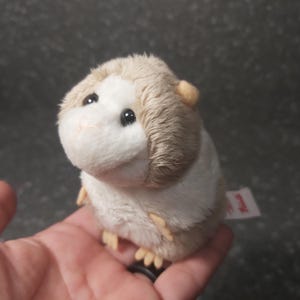 Peluche pour hamster Trudi Sweet Collection. Peluche hamster. Peluche vintage petit hamster porte-clés. Bijou de sac en peluche pour hamster
