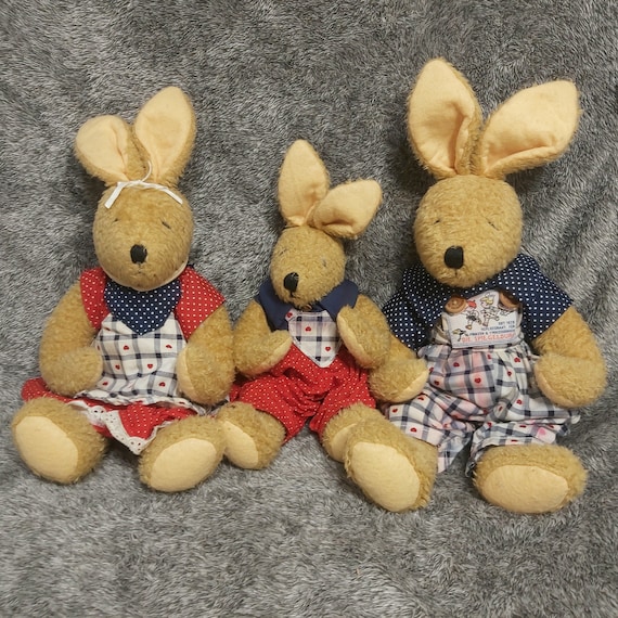 ビンテージ　ぬいぐるみ　ウサギ　３点 3 個のヴィンテージ ぬいぐるみウサギの家族、シュピーゲル