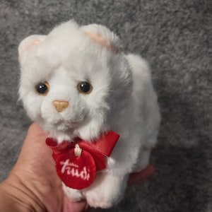 White kitten plush. Vintage Trudi. White kitten stuffed plush. Vintage plush Trudi White cat
