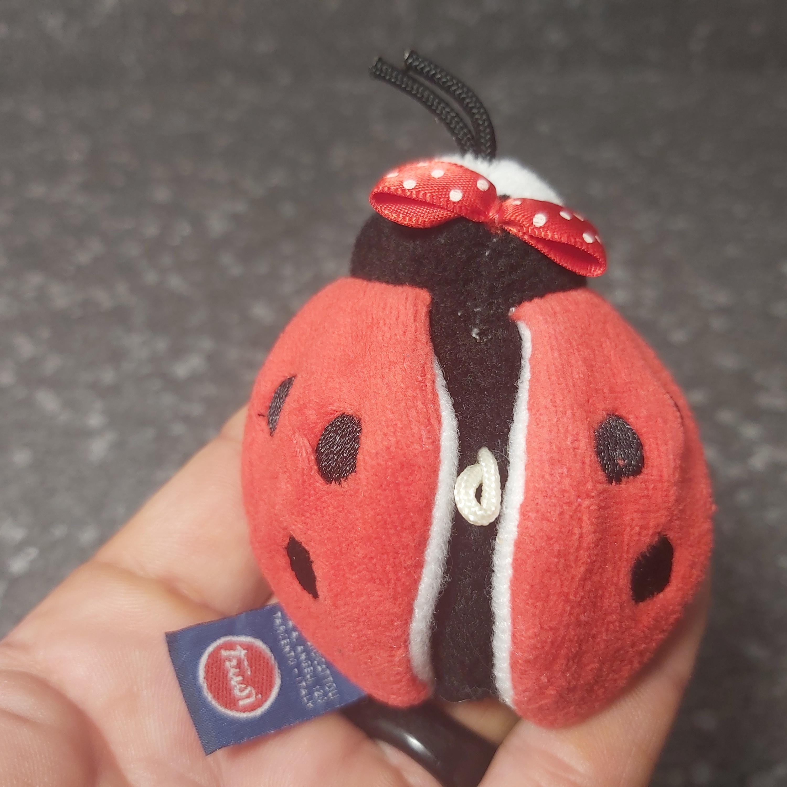 てんとう虫のぬいぐるみ。トゥルーディのヴィンテージ。小さなてんとう