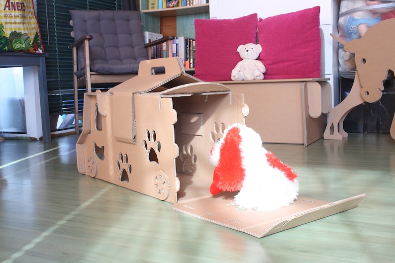 Blueprints for cardboard foldable eco-friendly pet carrier/house Cat house Pet carrier Cardboard pet kennel image 3