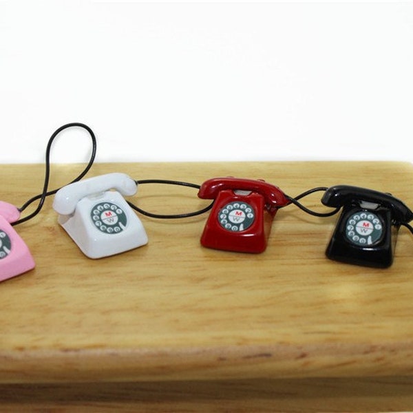 Miniature Rotary Dial Telephone, Mini Dollhouse Vintage Metal Phone, Mini Retro Phone, Miniatures Dollhouse Room Accessory Toy, 1:12 Scale