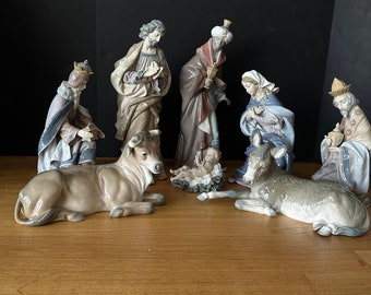 LLADRO Rare RETIRED NATIVITY 8 pc Mint Set With Original Boxes