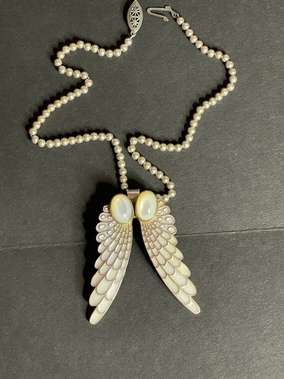 Vintage wings antique silver Gem