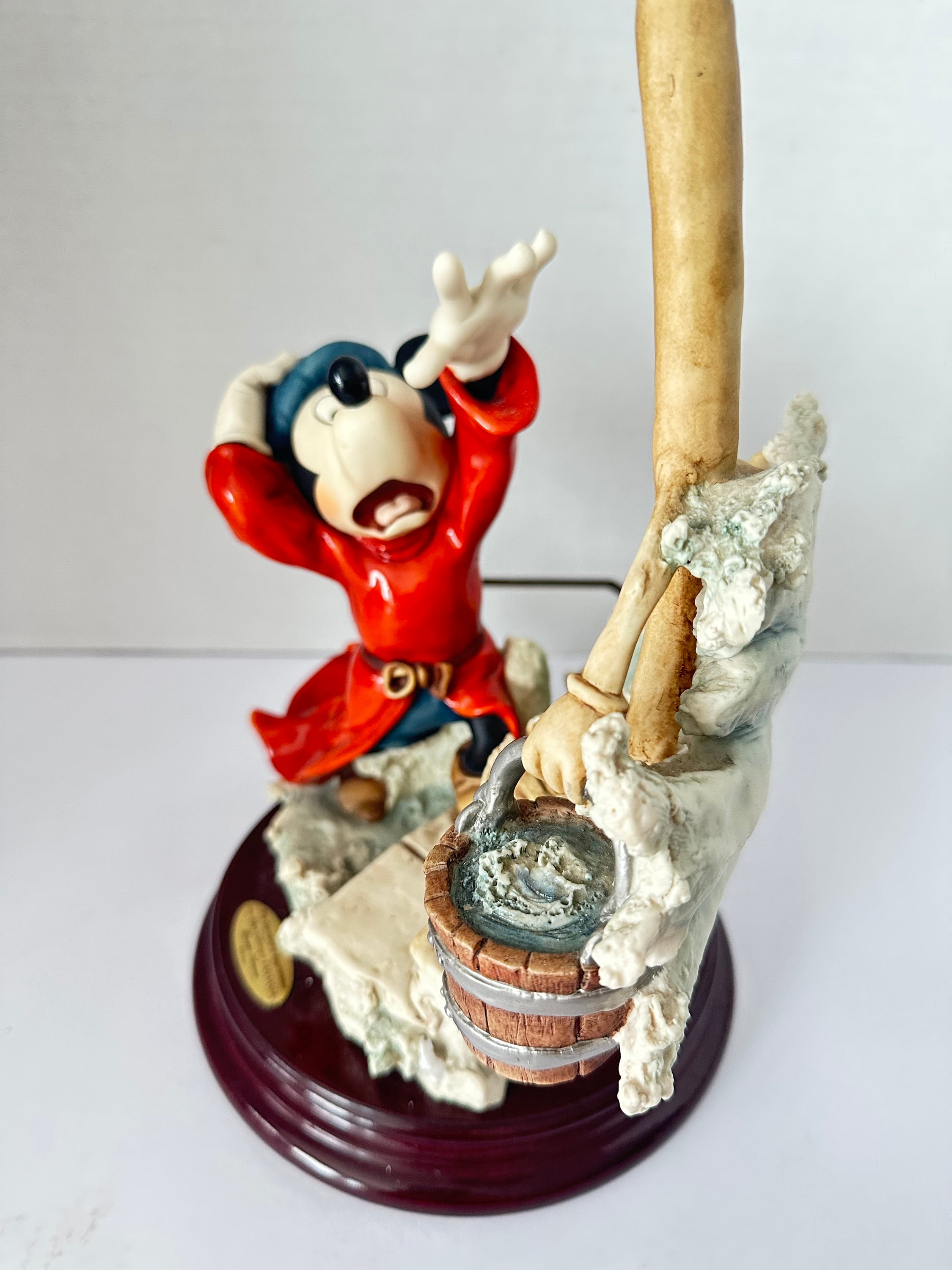 Florence Giuseppe ARMANI MICKEY MOUSE Sourcerer's Apprentice Walt