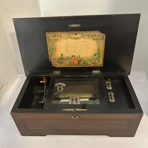 ANTIQUE Circa 1800 Swiss Working 14&quot; Long MUSIC BOX Wooden Case With Decorative Inlaid