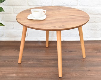 Rustic Round Coffee Table / x4 Wooden Legs / Center Table / Side Table / Handmade Farmhouse End Table / Modern Table