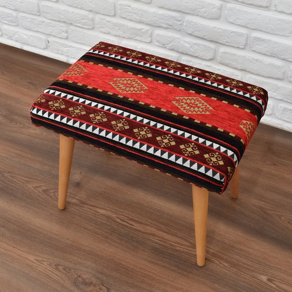 taburete de tocador, taburete hecho a mano, banco tapizado, muebles hechos a mano, muebles de jardín, silla otomana pequeña, banco kilim