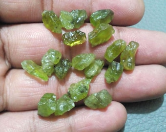 Lot Green Peridot Rough (17 Piece): 11-13mm Gemstone Jewelry Making