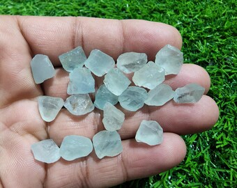 Aquamarine Rough Gemstones (19 Piece): Blue Beryl Lapidary, 8-10mm