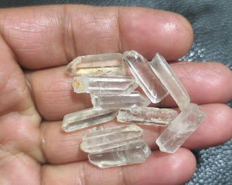 穴あけ加工済み透明水晶原石 50個入り：ジュエリー製作用（6～8mm
