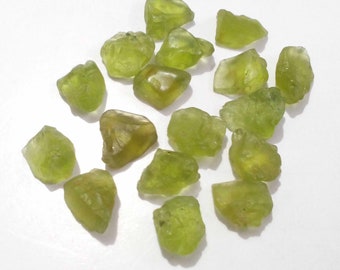 17 Piece Green Peridot Rough Loose Gemstone For Jewelry Making