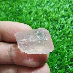 Erstaunlich A + Rosenquarz roh, Größe 27X17X11 MM, rosa Rosenquarz Kristalle roh, lose Edelstein, Rosenquarz rau Schmuck für die Herstellung